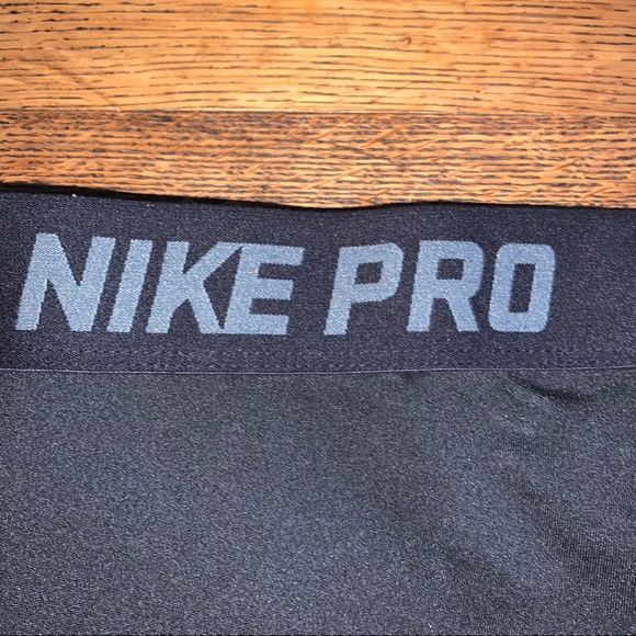 NIKE PRO ATHLETIC CROP LEGGING (G) - Picture 3 of 6